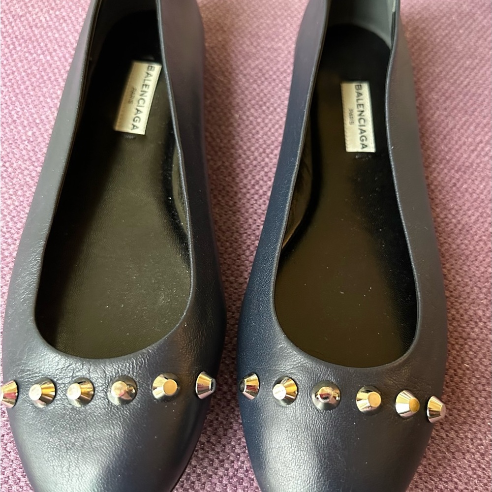 Balenciaga Leather studded accent ballet flats, Navy, Authentic.